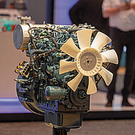 Zukunftsweisendes Motorenprogramm zur Senkung des CO2-Ausstoßes