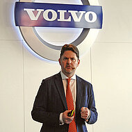 Pat Olney verlässt das Unternehmen Ende des Jahres