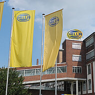 Hella erzielt im ersten Halbjahr 2017/18 deutliches Plus