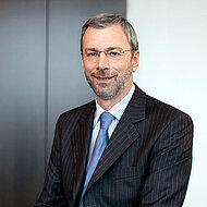 Alle Finanzkennzahlen verbessert – Motorenlieferung an Manitou