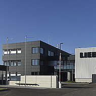 Firmengruppe Liebherr erzielt im Geschäftsjahr 2016 den dritthöchsten Umsatz ihrer Geschichte