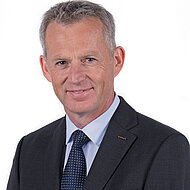 NISSAN: Roel de Vries kehrt bei Nissan nach Europa zurück