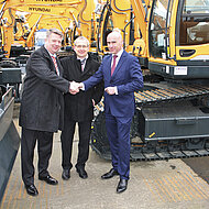 Künftig Gebietsvertretung für Baumaschinen von Hyundai