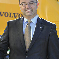 Bisheriger Volvo-Manager Thomas Weber wird weiterer Geschäftsführer bei Zeppelin