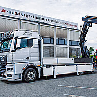 Schwerlastbereich und Mietlösungen im Fokus