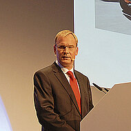 Volkswagen Nutzfahrzeuge liefert 2014 rund 445 000 Fahrzeuge aus