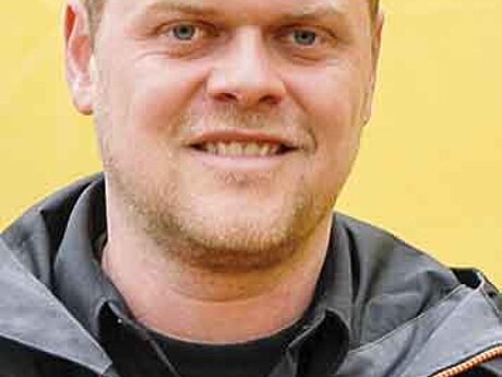 Neues Vertriebskonzept soll für engcon den Erfolg in Deutschland bringen