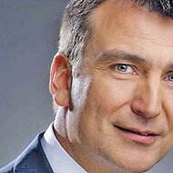 Führungswechsel in der Region DACH