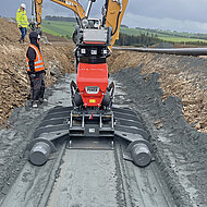 Nützlicher Helfer bei Erdkabel-Verlegung