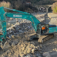 Kettenbagger-Spezialist hat über 20 Maschinen im Gepäck