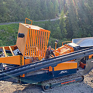 Ein langer Atem beim Brechen von Beton und Asphalt