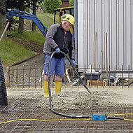 Beton-Innenrüttler erneuert