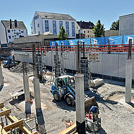 Betonstützen ohne Vormontage und kranunabhängig realisieren