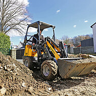 Kompakter Geräteträger ist flexibel im Einsatz