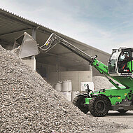 Teleskoplader im Feinstaubmilieu: Produktion von Desox-Aluminiumgranulat