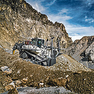 Neue Planierraupe »PR 776 G8« 