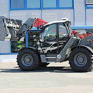 Kurt König Baumaschinen: Wo Sonderaufträge zur Meisterleistung werden – Teleskoplader á la carte