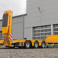 Zwischen Anhängern und Ladungssicherung