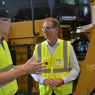 Betriebsbesuch mit Bagger