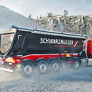 Schwarzmüller: Baufahrzeuge im Jahr 2019 erstmals größtes Produktsegment