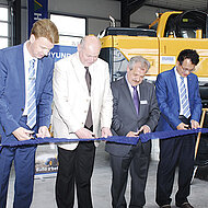 Exklusivhändler eröffnet neues Vertriebszentrum für Hyundai-Baumaschinen in Norddeutschland