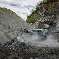 Rubble Master präsentiert ersten vollelektrisch angetriebenen Backenbrecher auf der Steinexpo