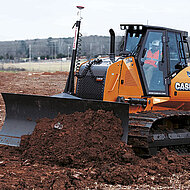 Leica Geosystems ist neuer globaler strategischer Partner für das Baumaschinengeschäft