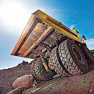 Professionelle Reifenkonzepte für Baustellen-Fahrzeuge