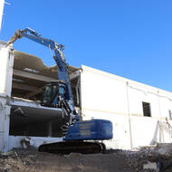 Auf »Cat 330 MHD« bei Rückbau in München gesetzt