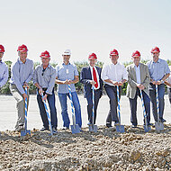 Spatenstich für 6 000 m² großes Logistikgebäude