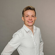 Marvin Kühn leitet Strategie & Projekte – Marc Gruzlak unterstützt Marketing Communications