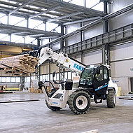 Elektrischer Teleskoplader – stark und hoch